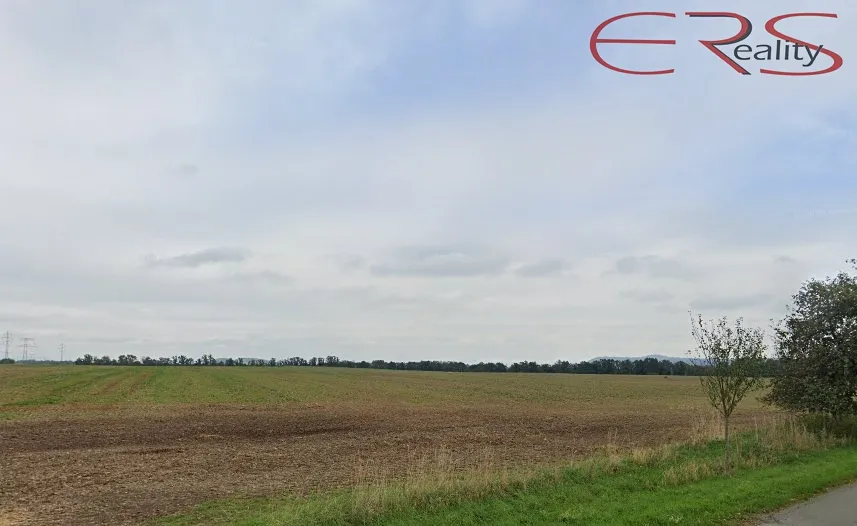 Prodej pole 55326 m²